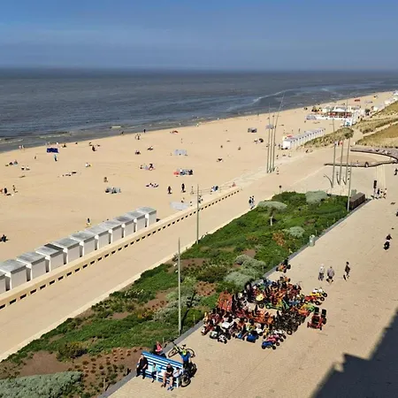 In With Sea Views Apartment Middelkerke